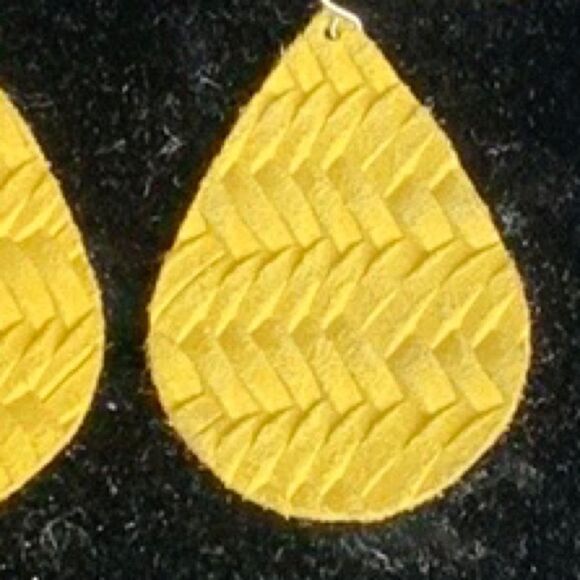 Yellow Leather Earrings Braided Iowa Gold Tailgate - Picture 2 of 3